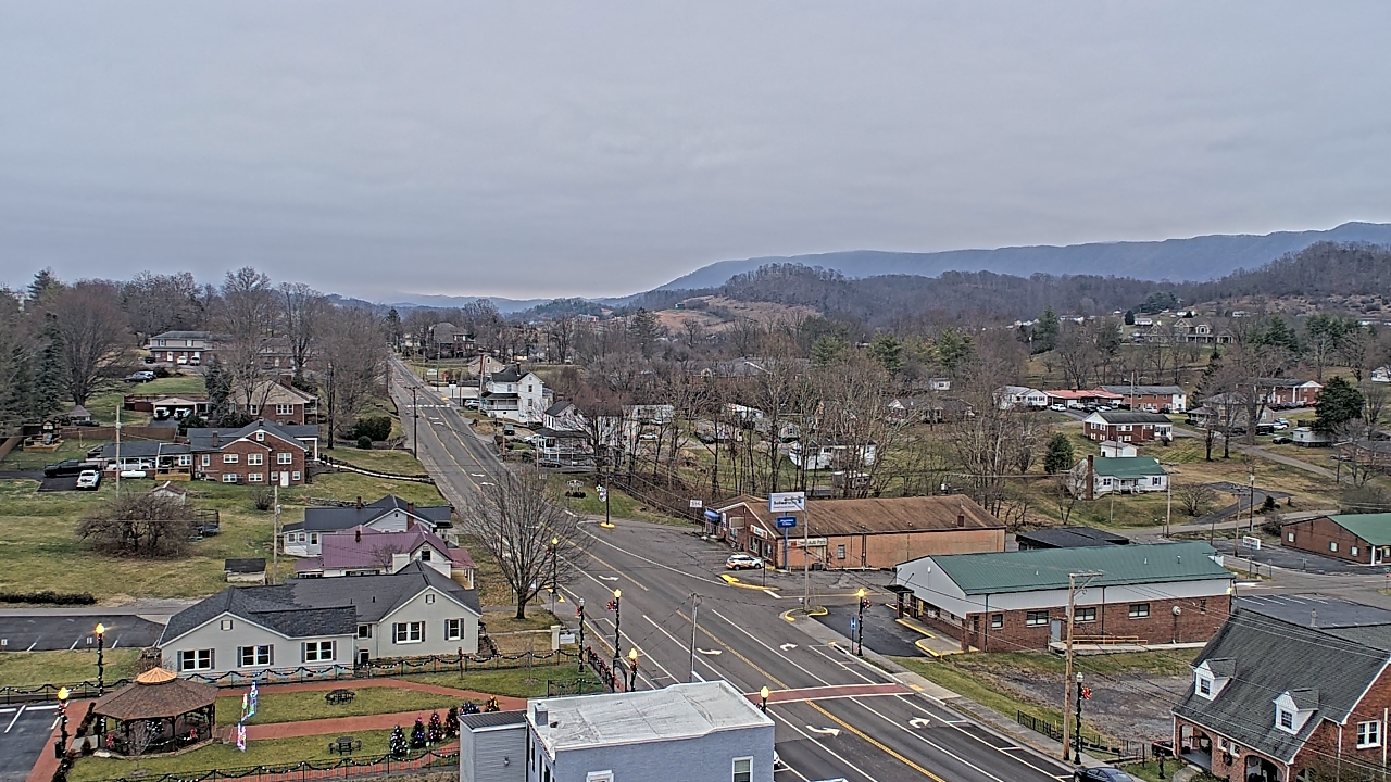 Thumbnail for current weather camera view from Russell County Courthouse in Lebanon, Virginia