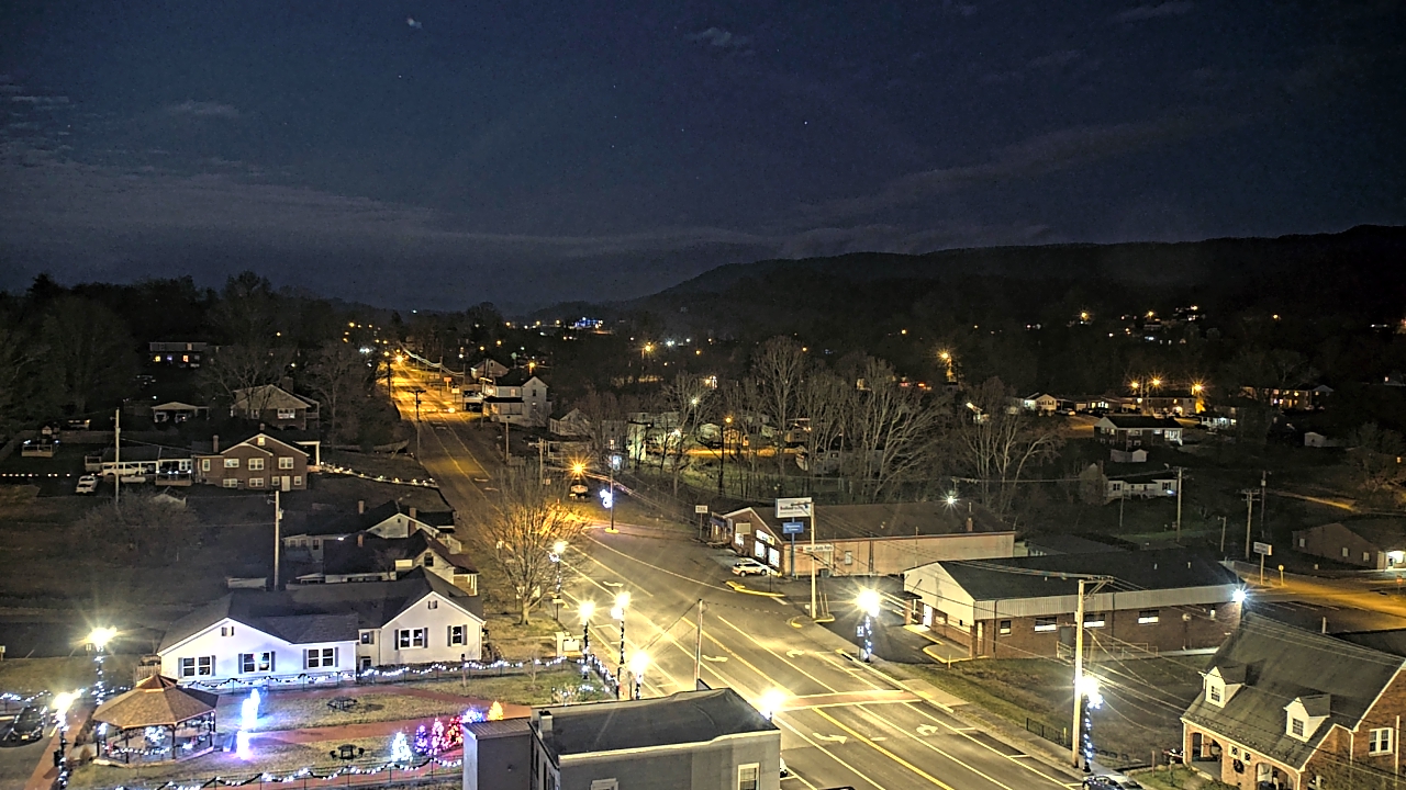 Thumbnail for current weather camera view from Russell County Courthouse in Lebanon, Virginia