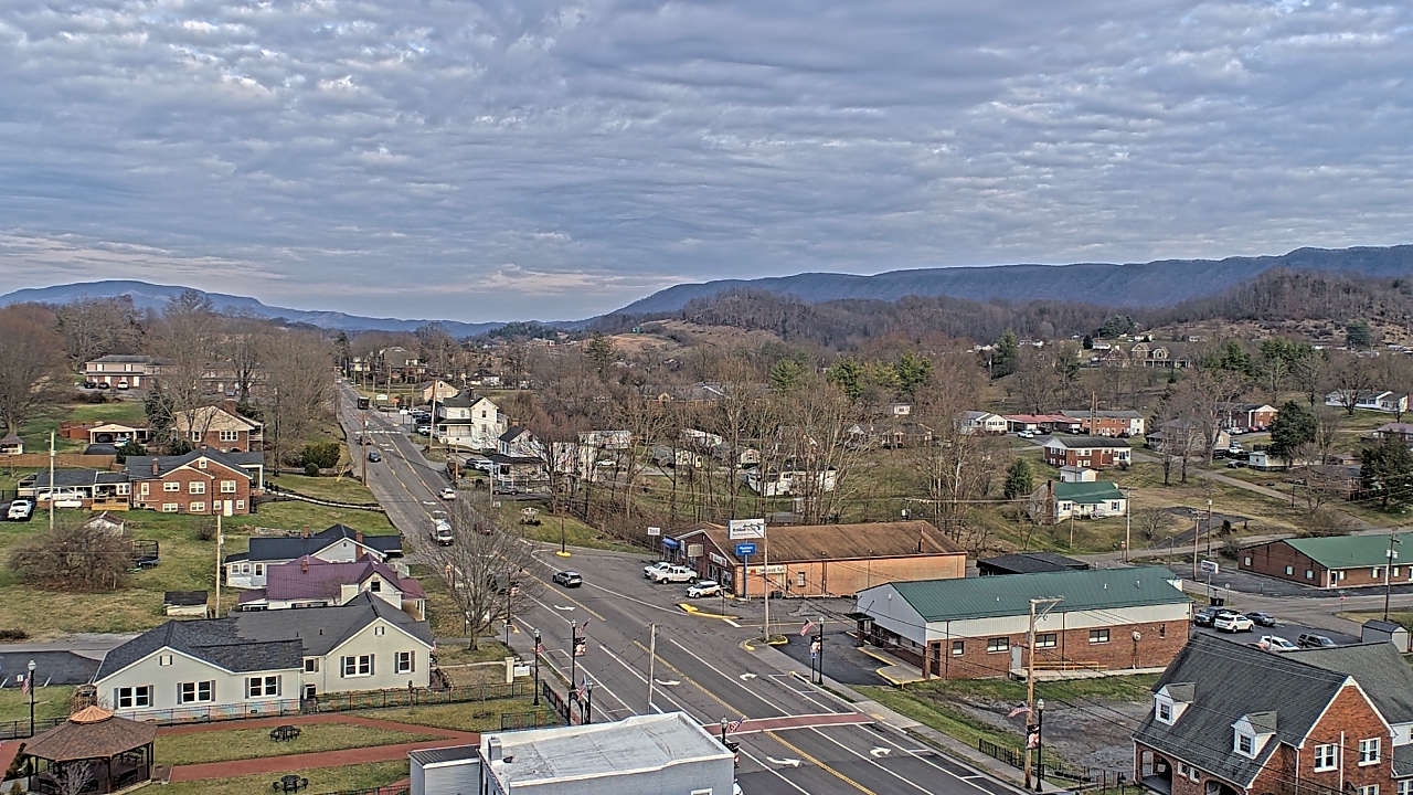 Thumbnail for current weather camera view from Russell County Courthouse in Lebanon, Virginia
