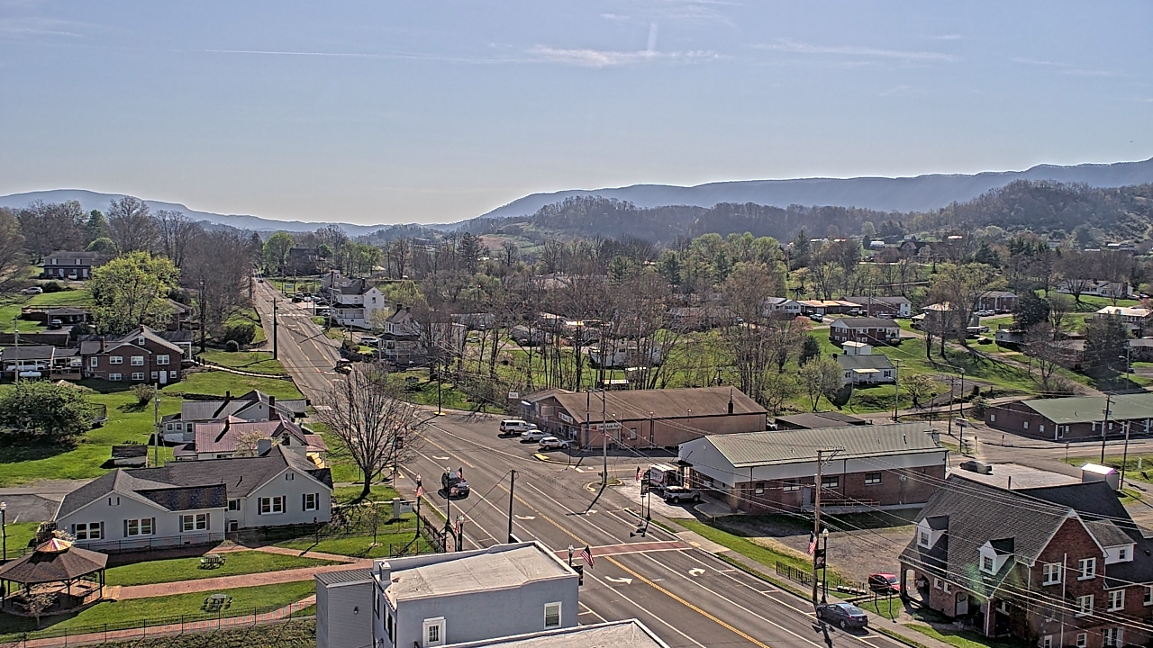 Thumbnail for current weather camera view from Russell County Courthouse in Lebanon, Virginia