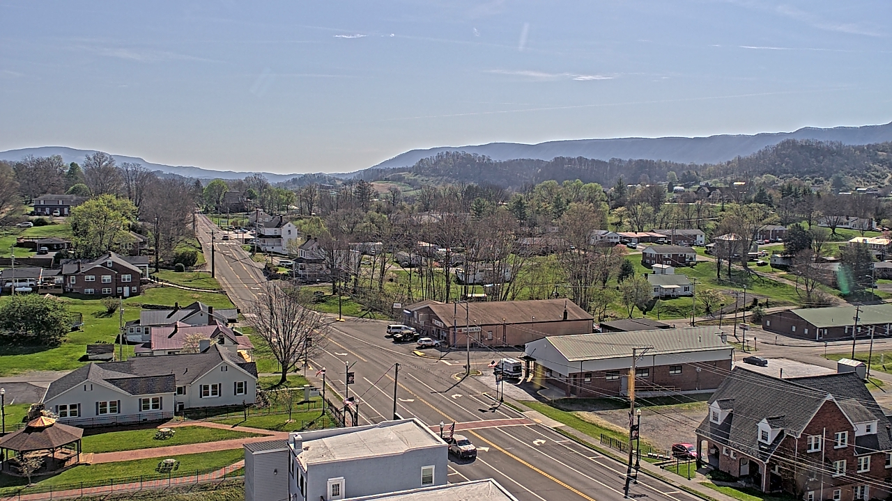 Thumbnail for current weather camera view from Russell County Courthouse in Lebanon, Virginia
