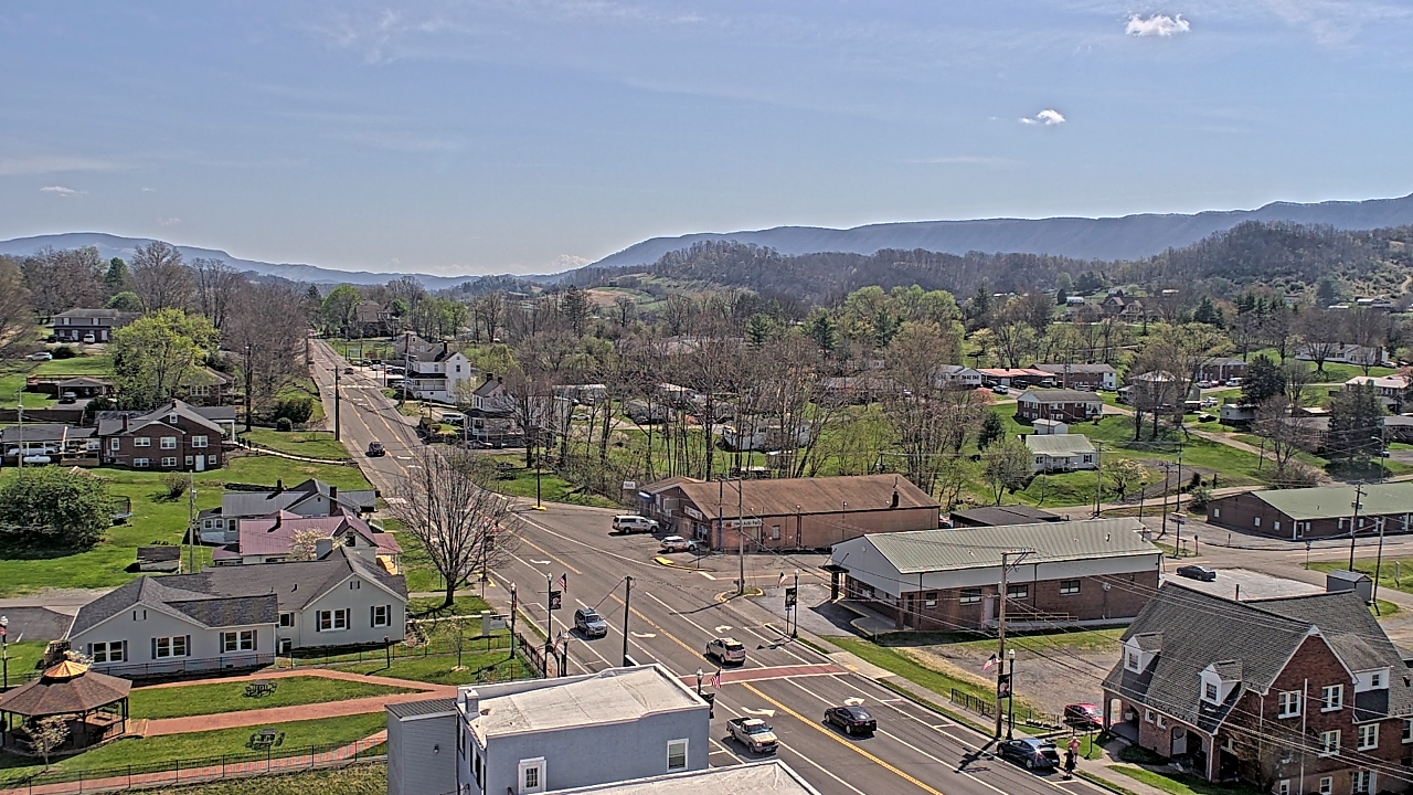 Thumbnail for current weather camera view from Russell County Courthouse in Lebanon, Virginia