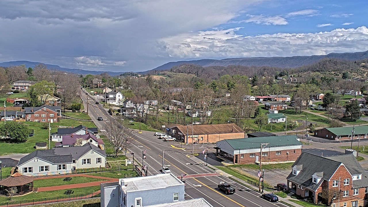 Thumbnail for current weather camera view from Russell County Courthouse in Lebanon, Virginia