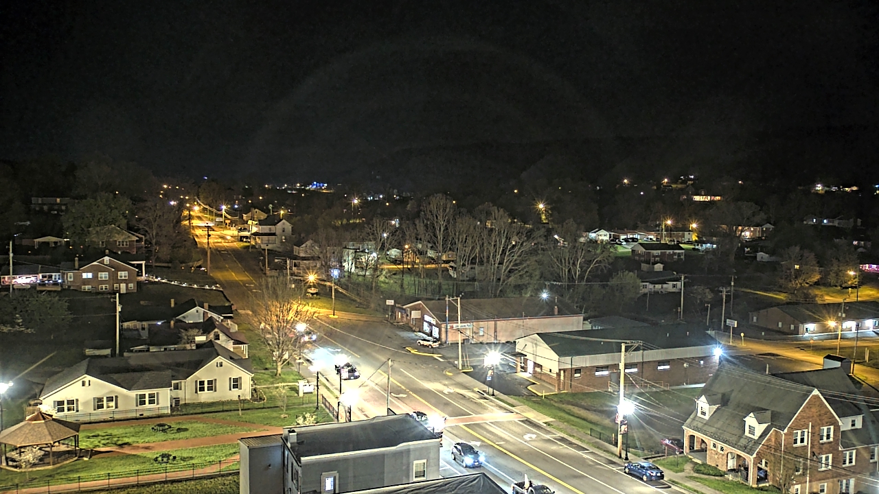 Thumbnail for current weather camera view from Russell County Courthouse in Lebanon, Virginia