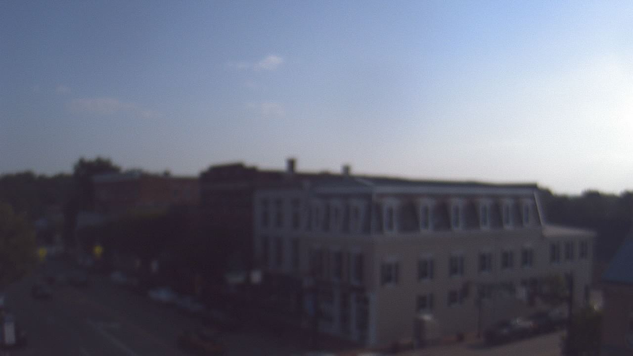 Thumbnail for current weather camera view from LCNB in Lebanon, Ohio