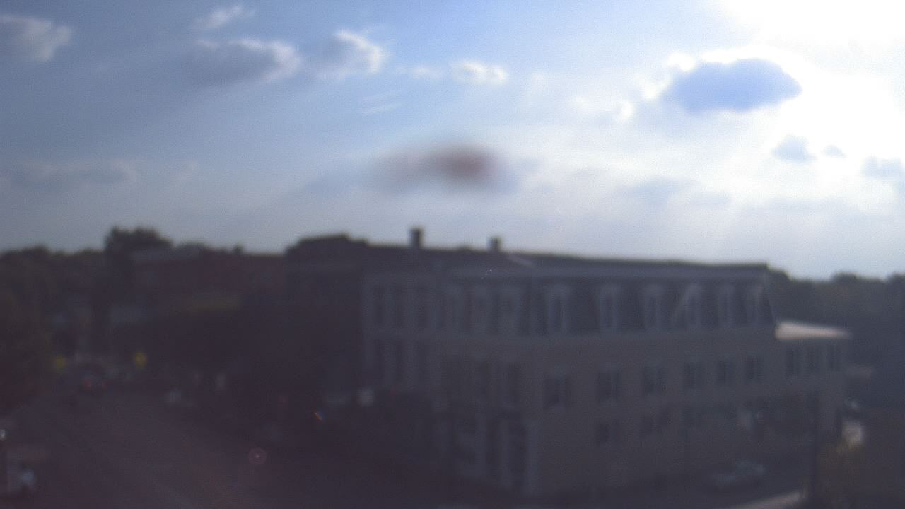 Thumbnail for current weather camera view from LCNB in Lebanon, Ohio