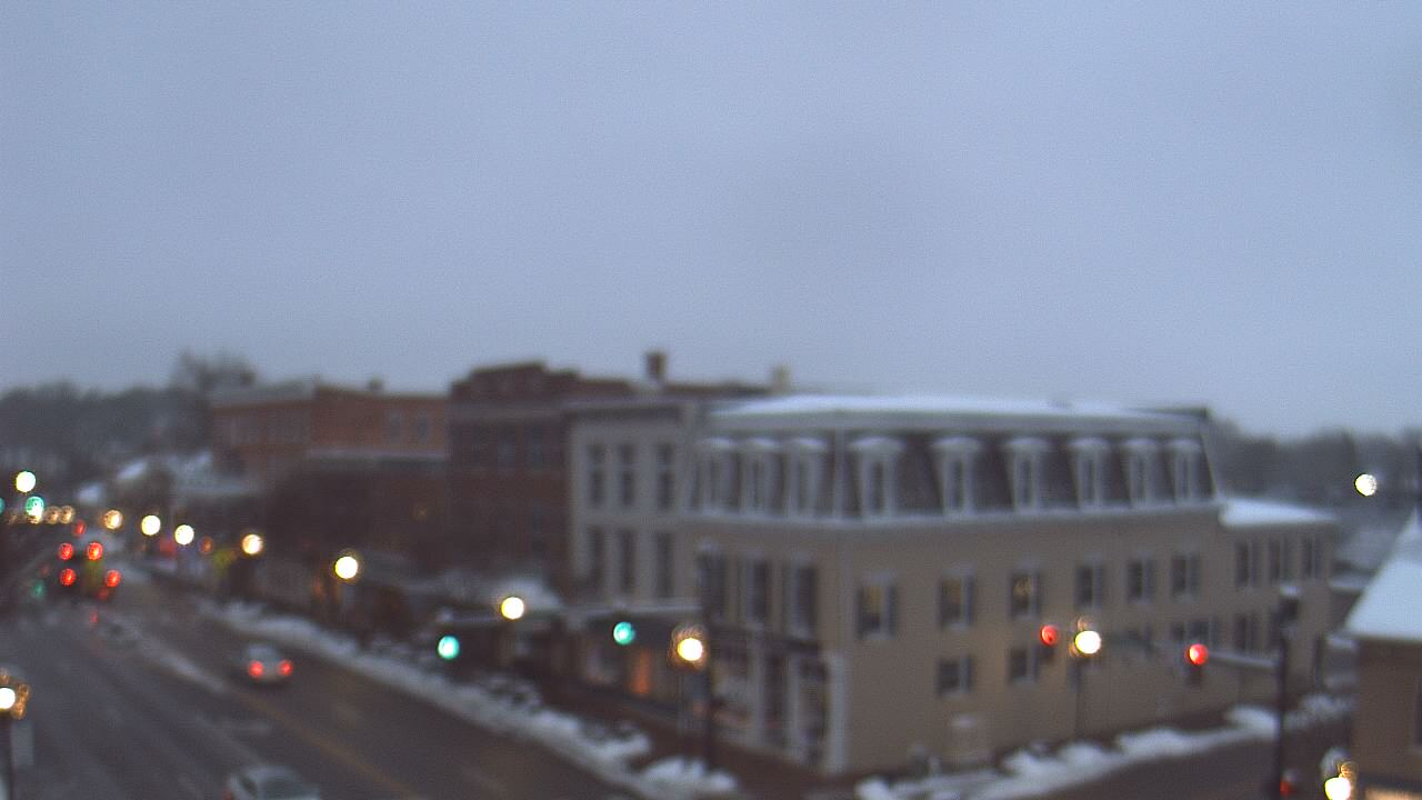 Thumbnail for current weather camera view from LCNB in Lebanon, Ohio