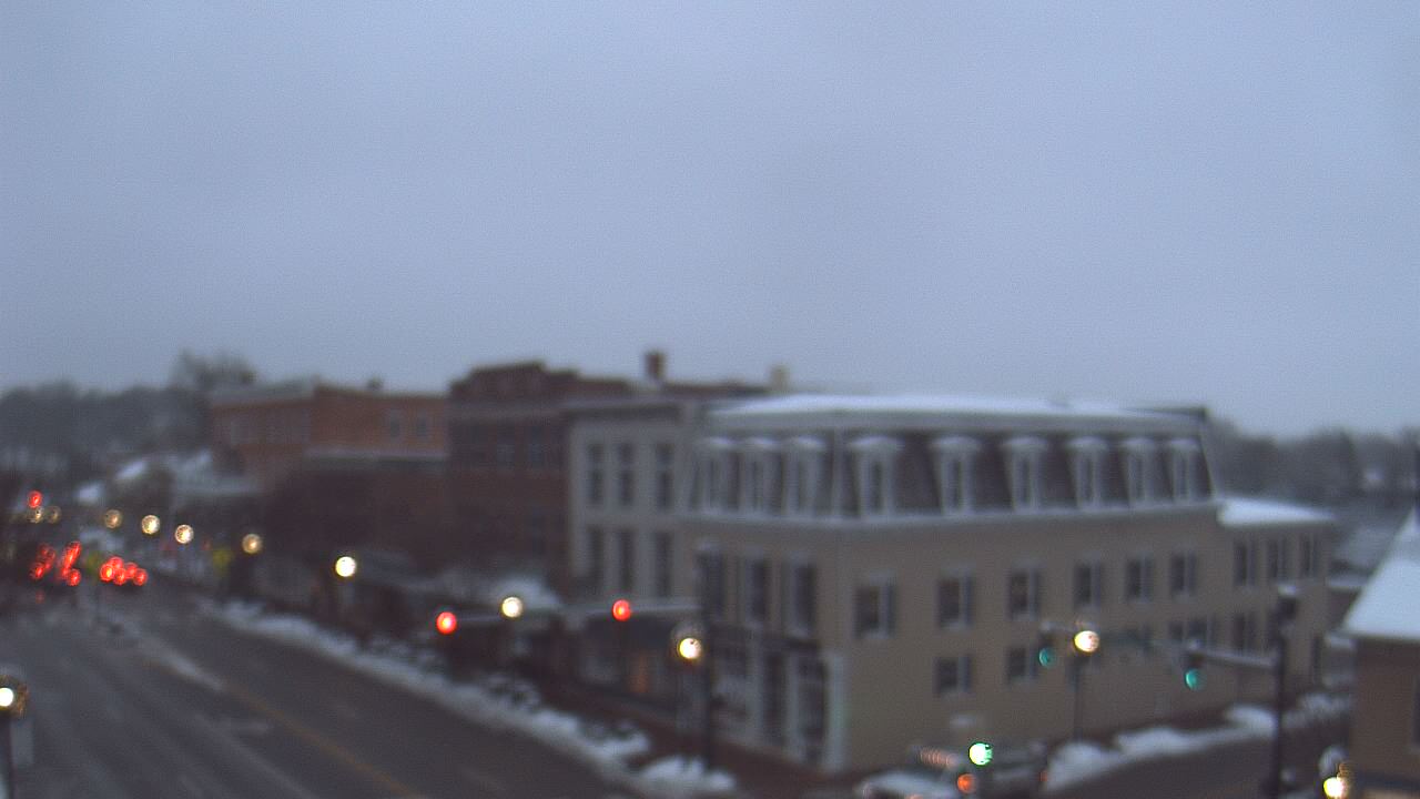 Thumbnail for current weather camera view from LCNB in Lebanon, Ohio