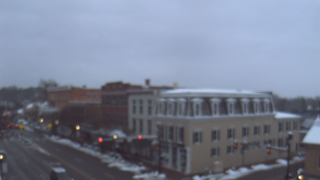 Thumbnail for current weather camera view from LCNB in Lebanon, Ohio