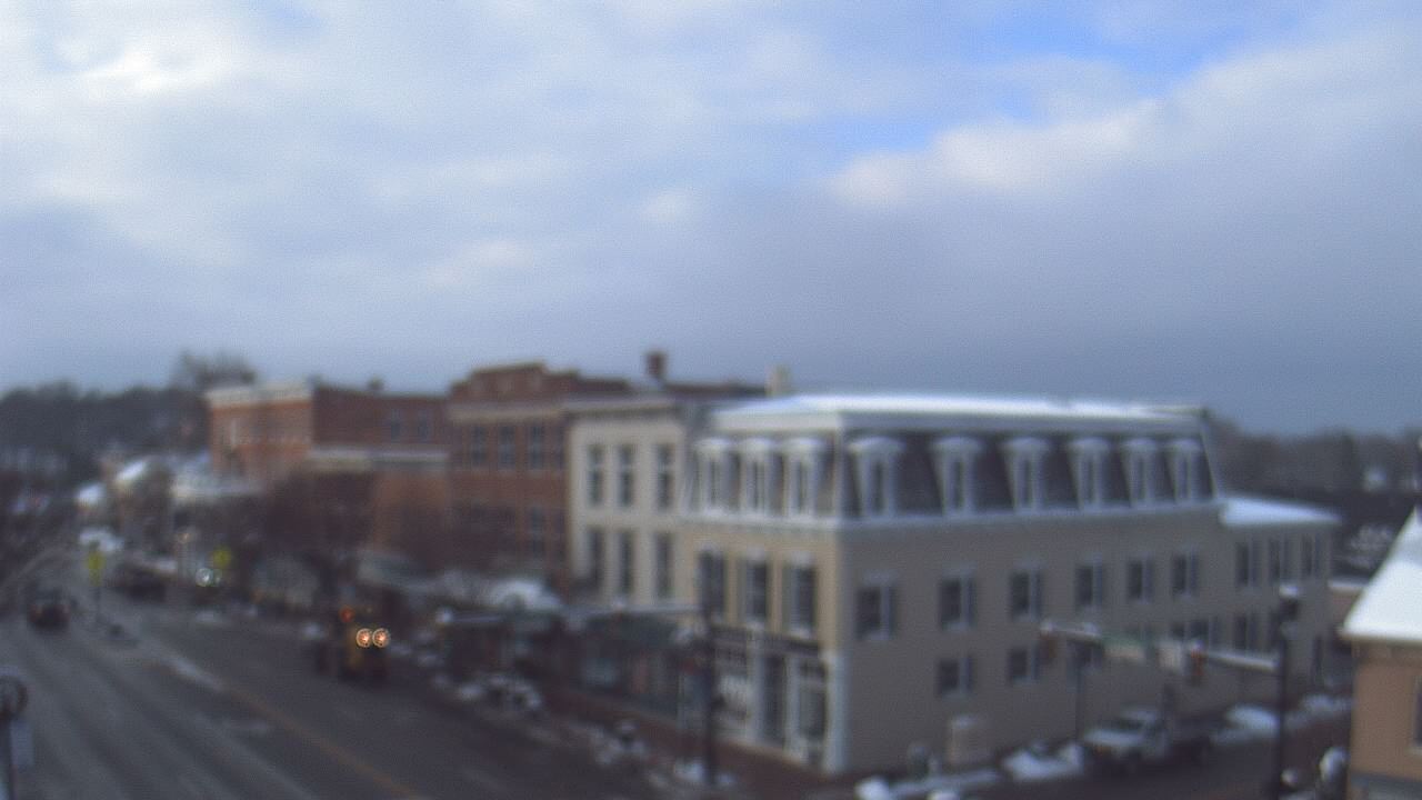 Thumbnail for current weather camera view from LCNB in Lebanon, Ohio