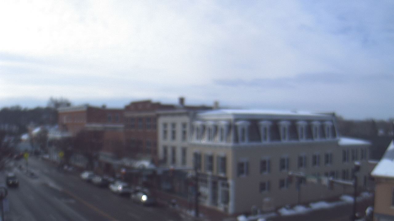 Thumbnail for current weather camera view from LCNB in Lebanon, Ohio