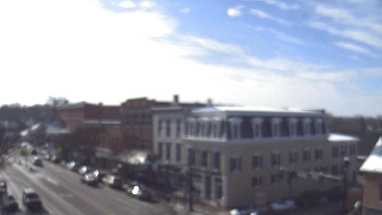 Thumbnail for current weather camera view from LCNB in Lebanon, Ohio