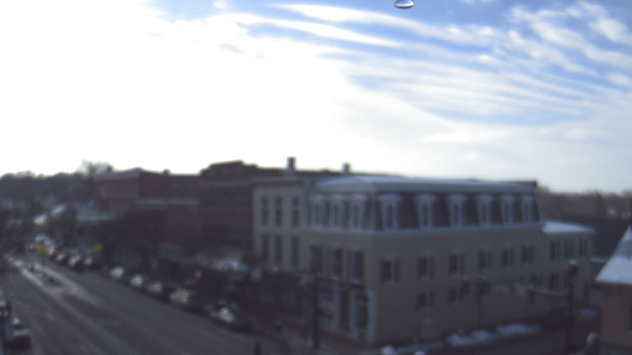 Thumbnail for current weather camera view from LCNB in Lebanon, Ohio