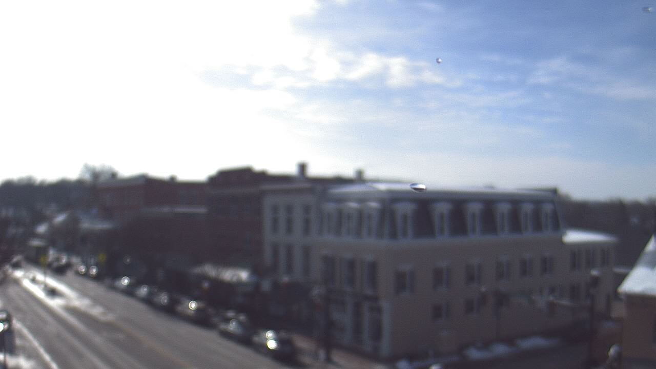 Thumbnail for current weather camera view from LCNB in Lebanon, Ohio