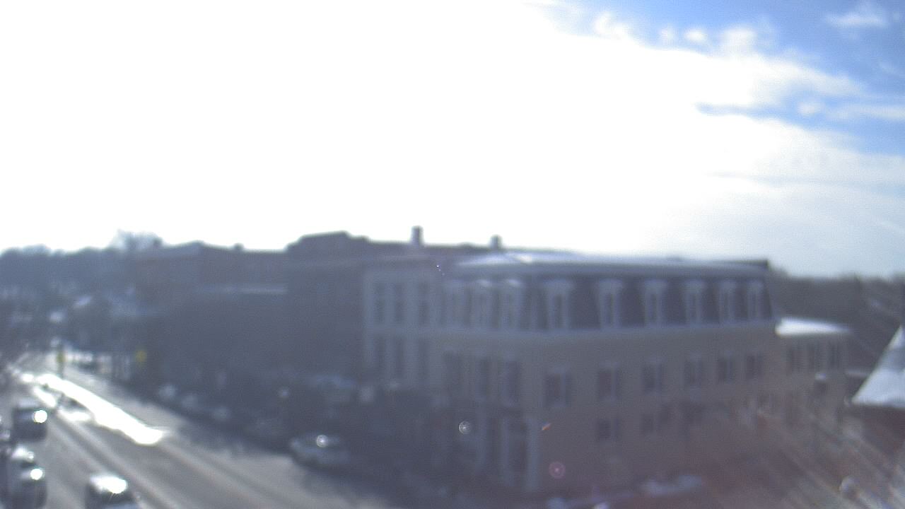 Thumbnail for current weather camera view from LCNB in Lebanon, Ohio