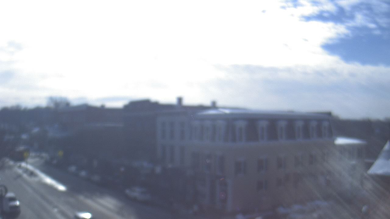 Thumbnail for current weather camera view from LCNB in Lebanon, Ohio