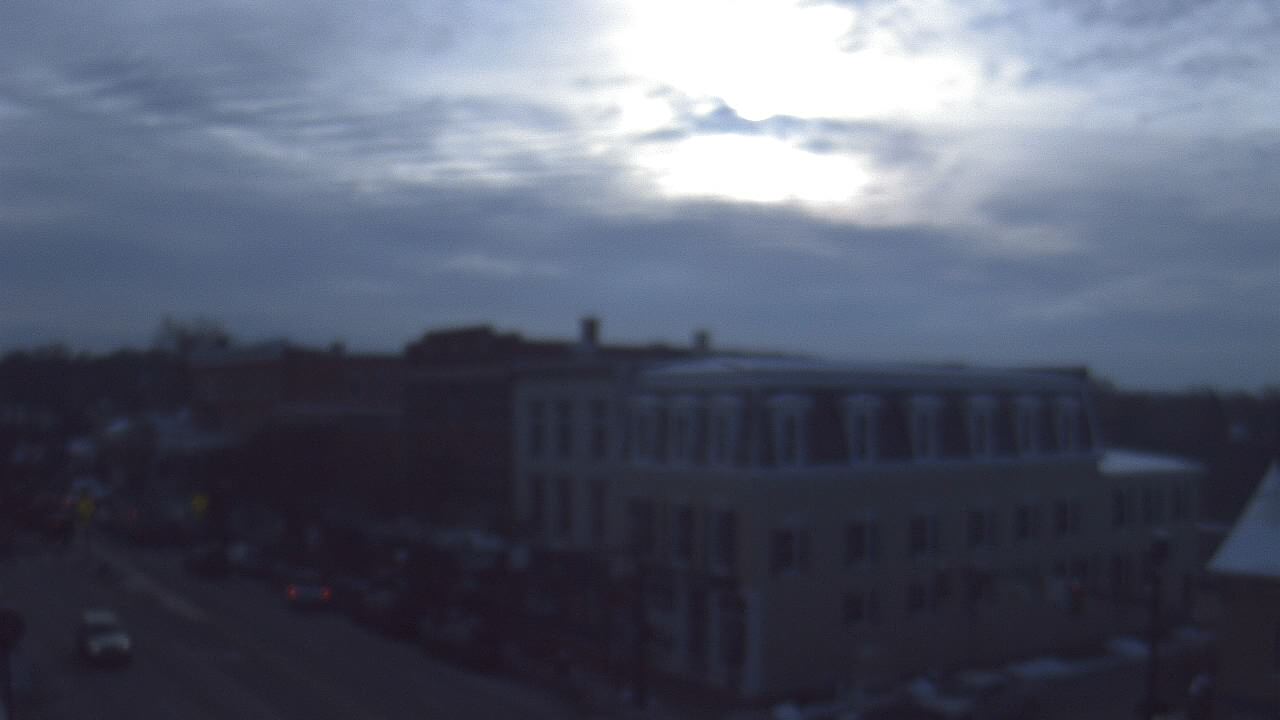 Thumbnail for current weather camera view from LCNB in Lebanon, Ohio