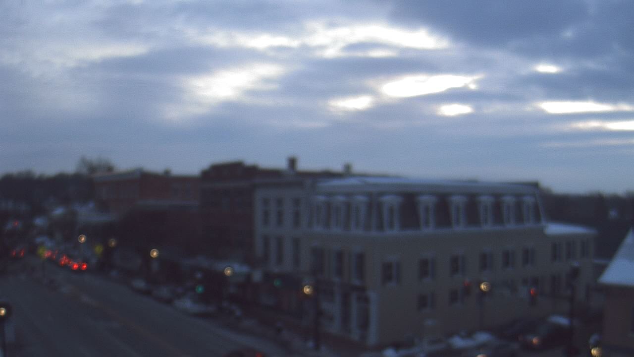 Thumbnail for current weather camera view from LCNB in Lebanon, Ohio