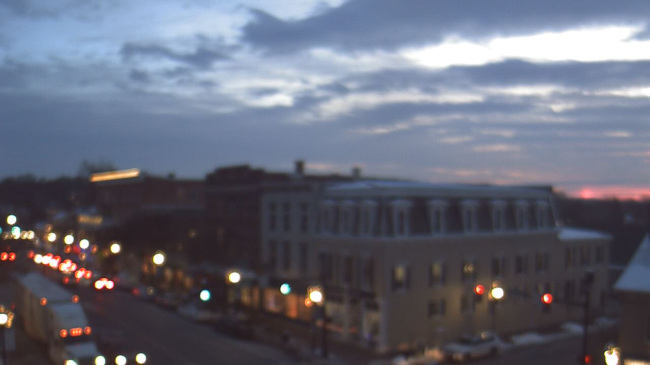 Thumbnail for current weather camera view from LCNB in Lebanon, Ohio