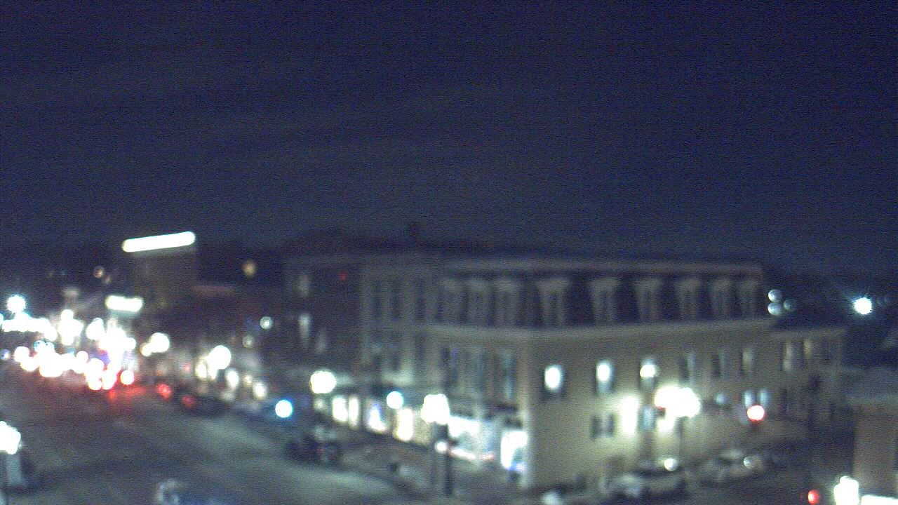 Thumbnail for current weather camera view from LCNB in Lebanon, Ohio