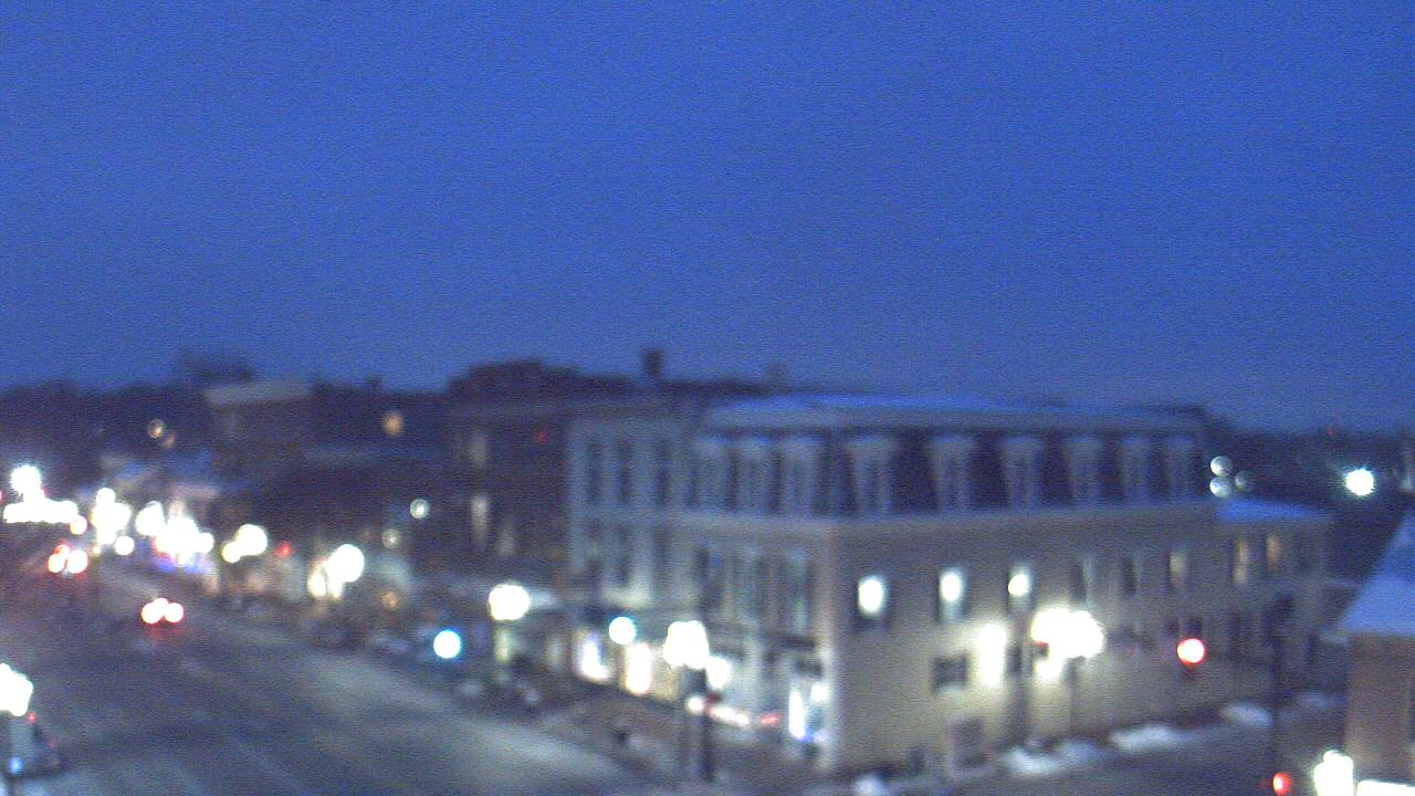 Thumbnail for current weather camera view from LCNB in Lebanon, Ohio