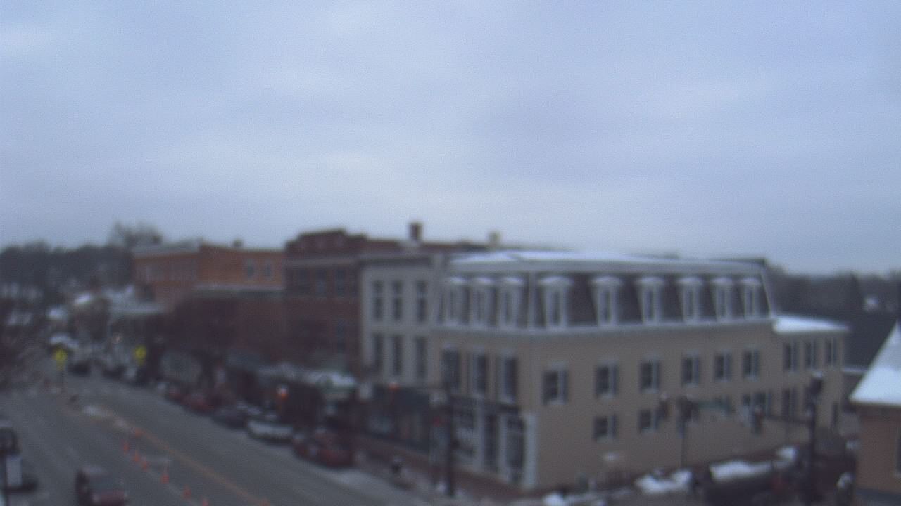 Thumbnail for current weather camera view from LCNB in Lebanon, Ohio