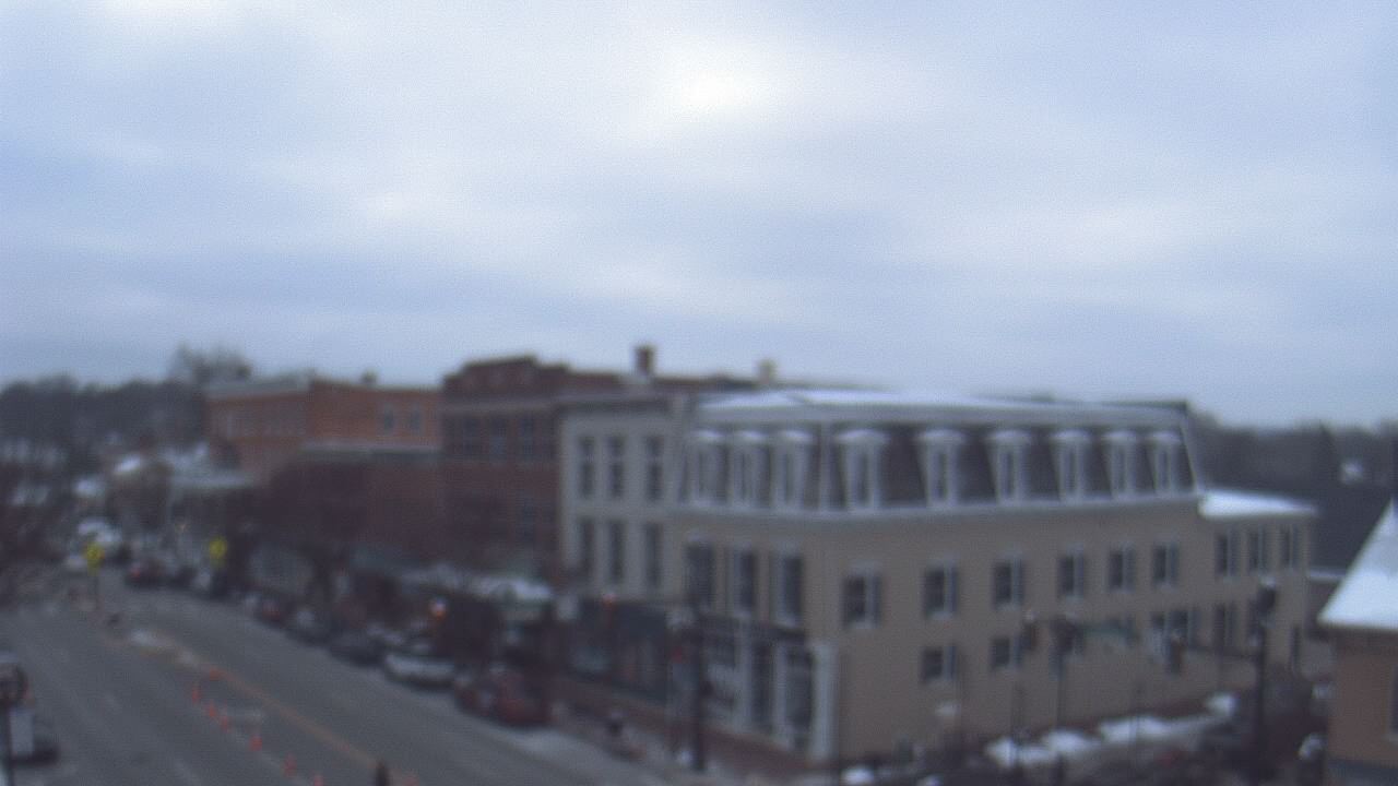 Thumbnail for current weather camera view from LCNB in Lebanon, Ohio