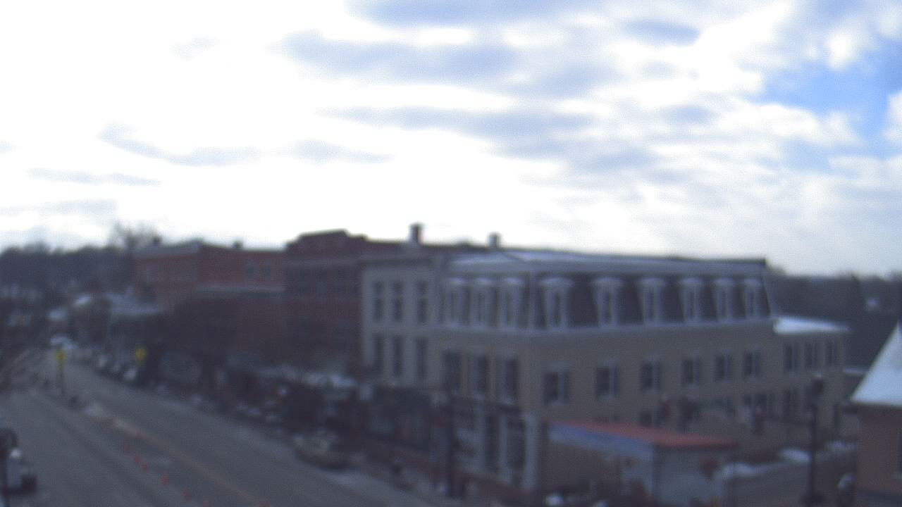 Thumbnail for current weather camera view from LCNB in Lebanon, Ohio