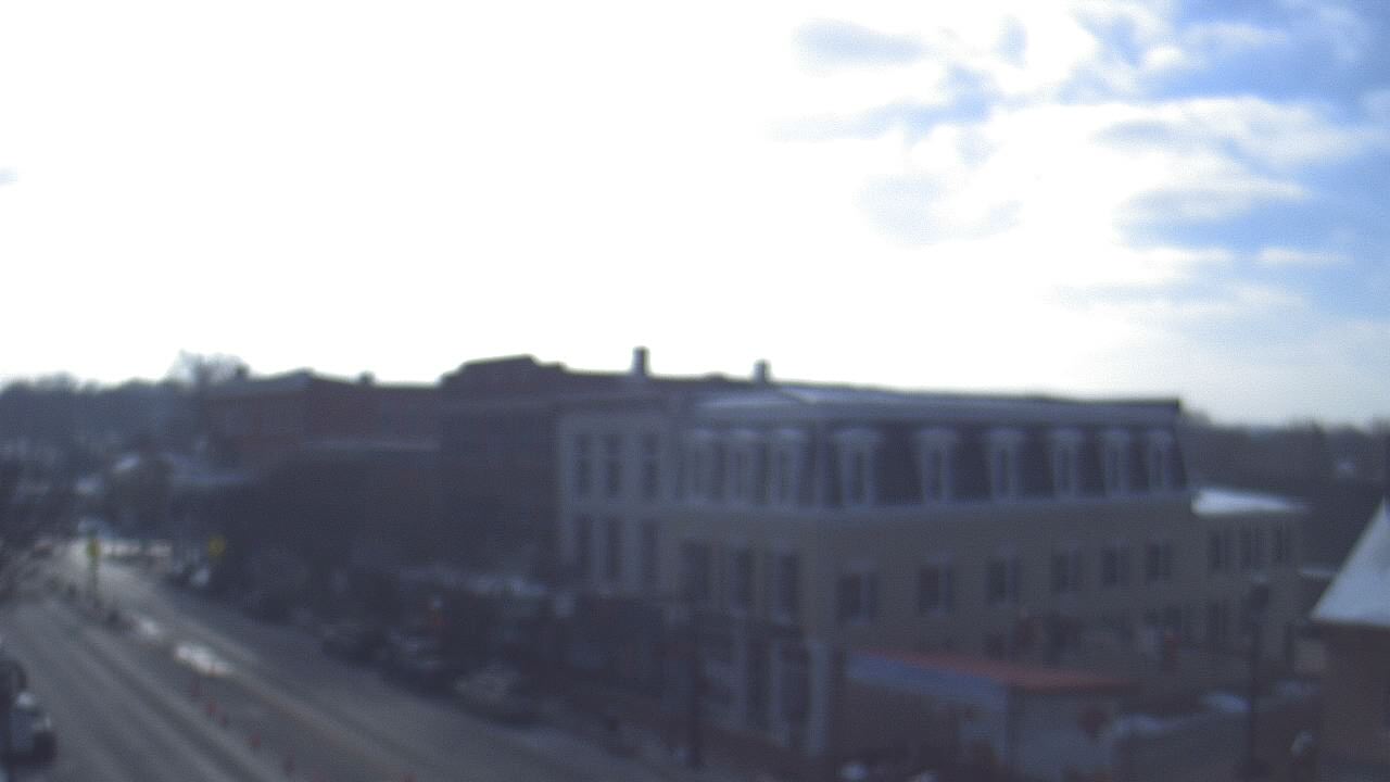 Thumbnail for current weather camera view from LCNB in Lebanon, Ohio