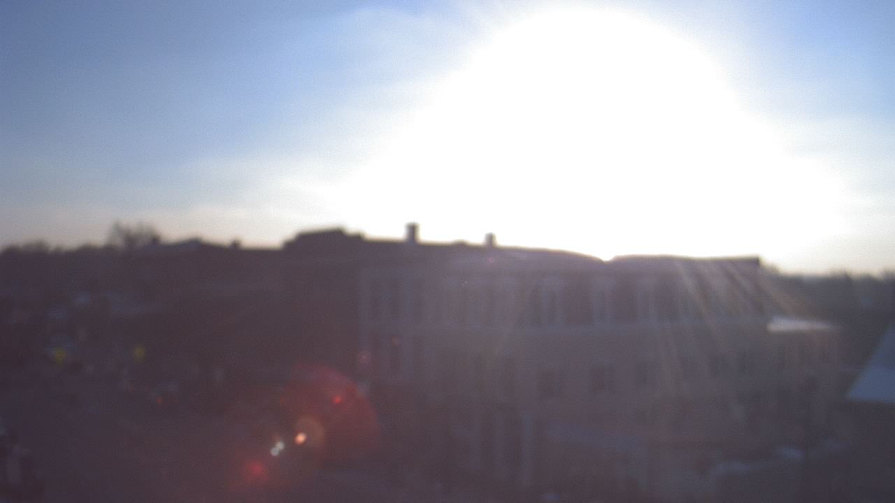 Thumbnail for current weather camera view from LCNB in Lebanon, Ohio