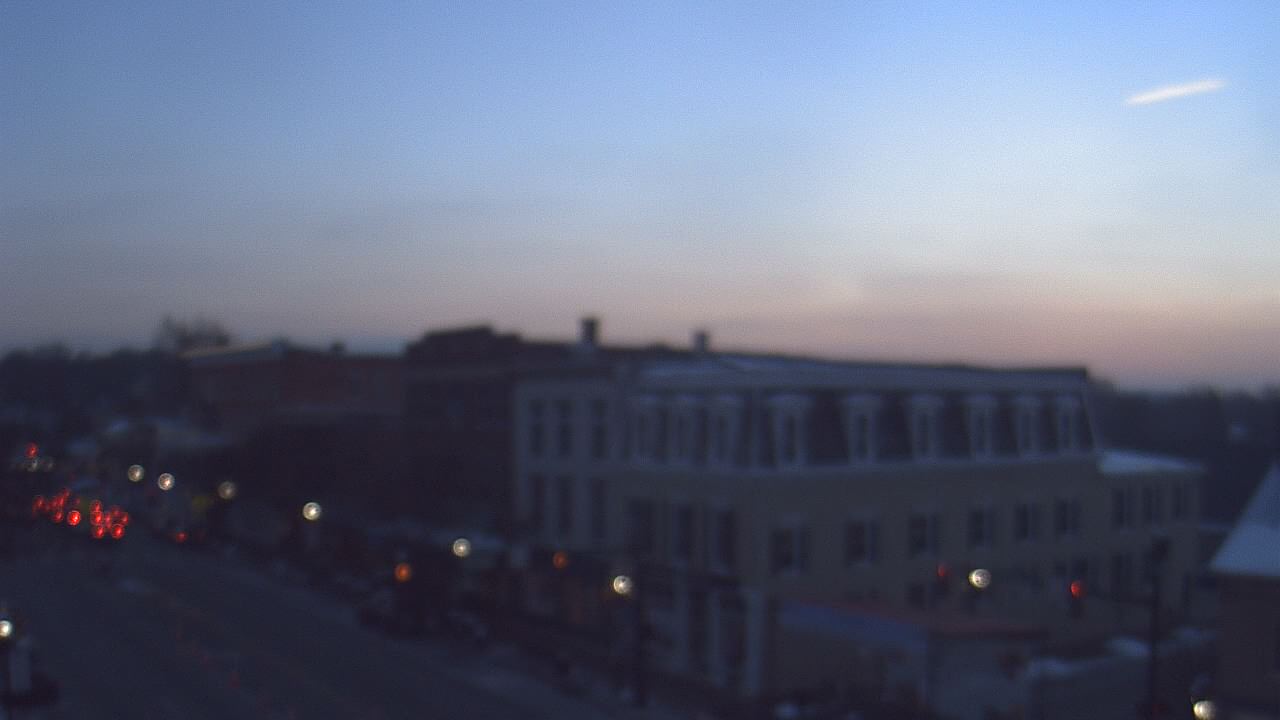 Thumbnail for current weather camera view from LCNB in Lebanon, Ohio