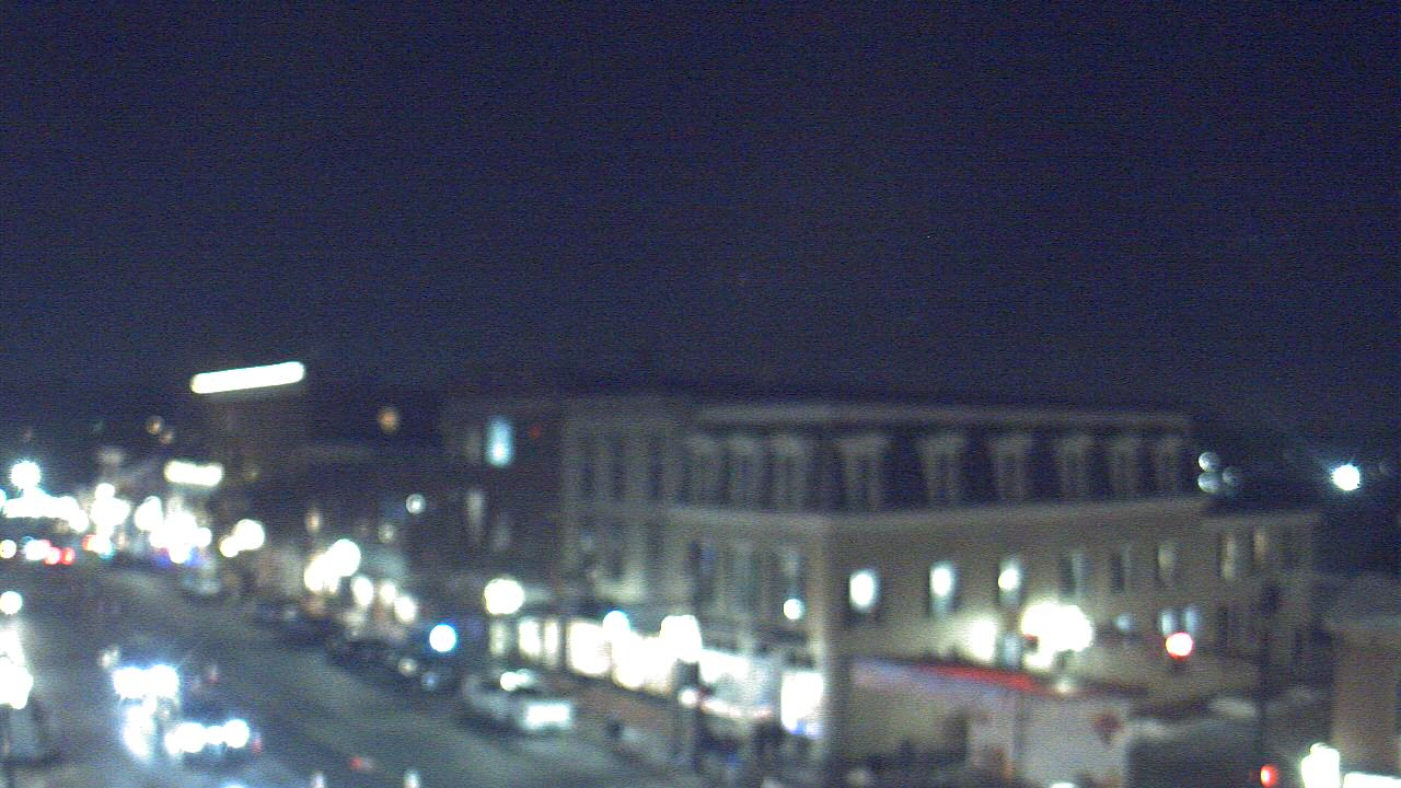 Thumbnail for current weather camera view from LCNB in Lebanon, Ohio