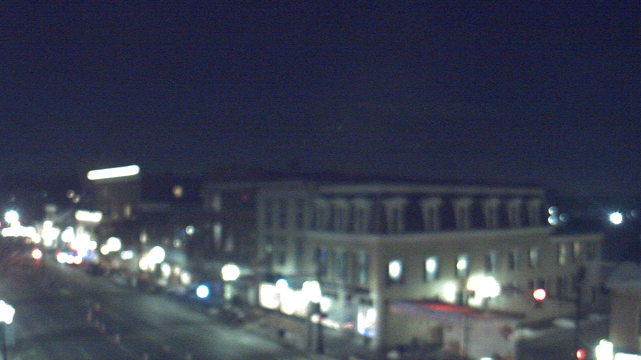 Thumbnail for current weather camera view from LCNB in Lebanon, Ohio