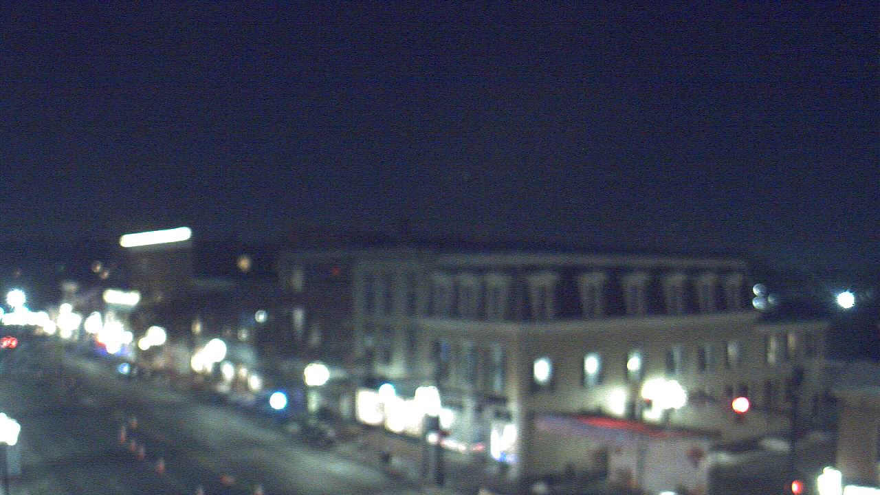 Thumbnail for current weather camera view from LCNB in Lebanon, Ohio