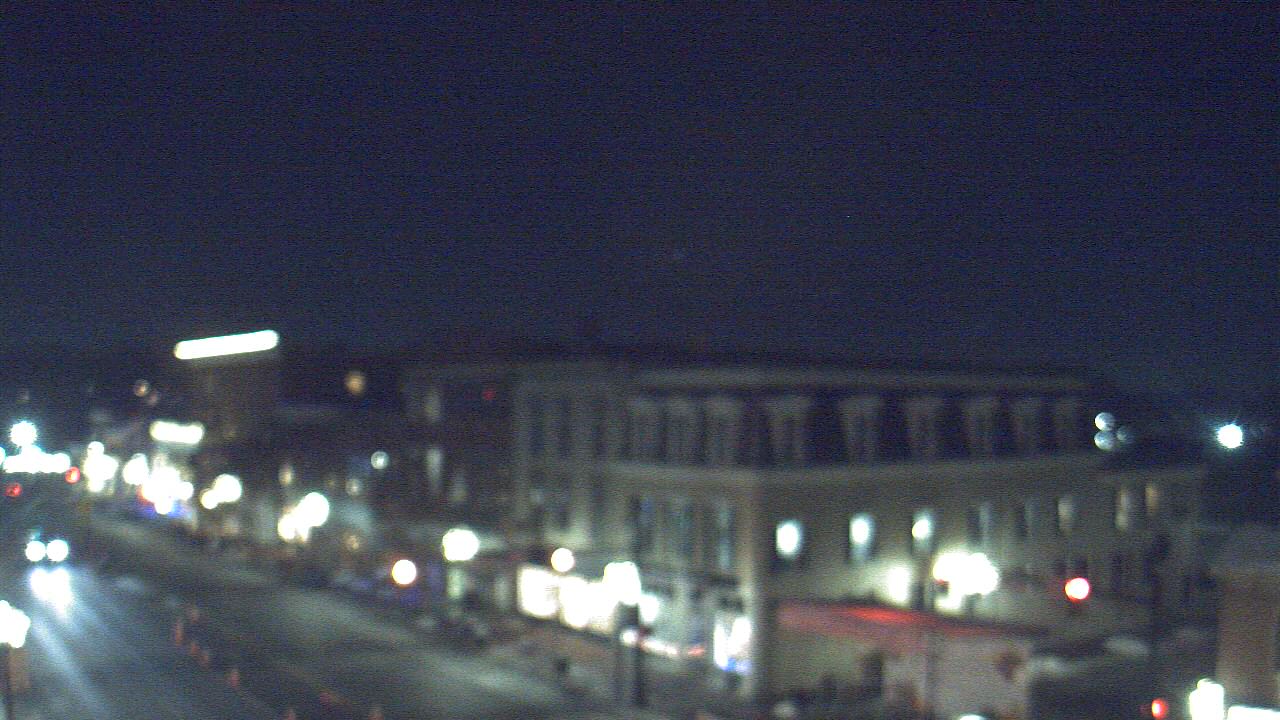 Thumbnail for current weather camera view from LCNB in Lebanon, Ohio