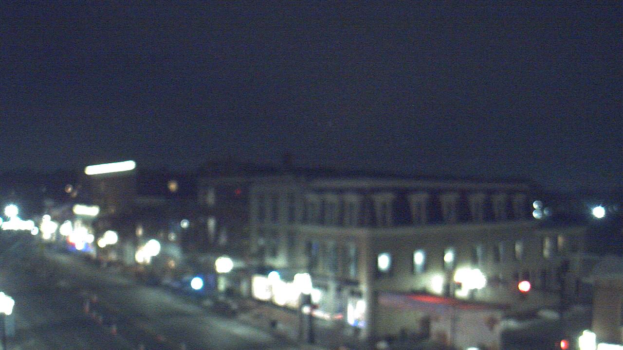 Thumbnail for current weather camera view from LCNB in Lebanon, Ohio