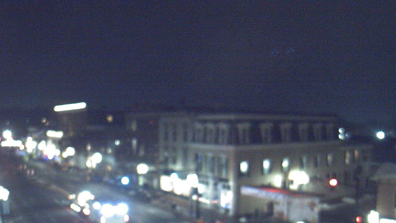 Thumbnail for current weather camera view from LCNB in Lebanon, Ohio