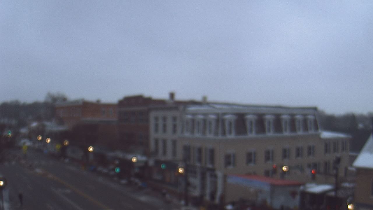 Thumbnail for current weather camera view from LCNB in Lebanon, Ohio