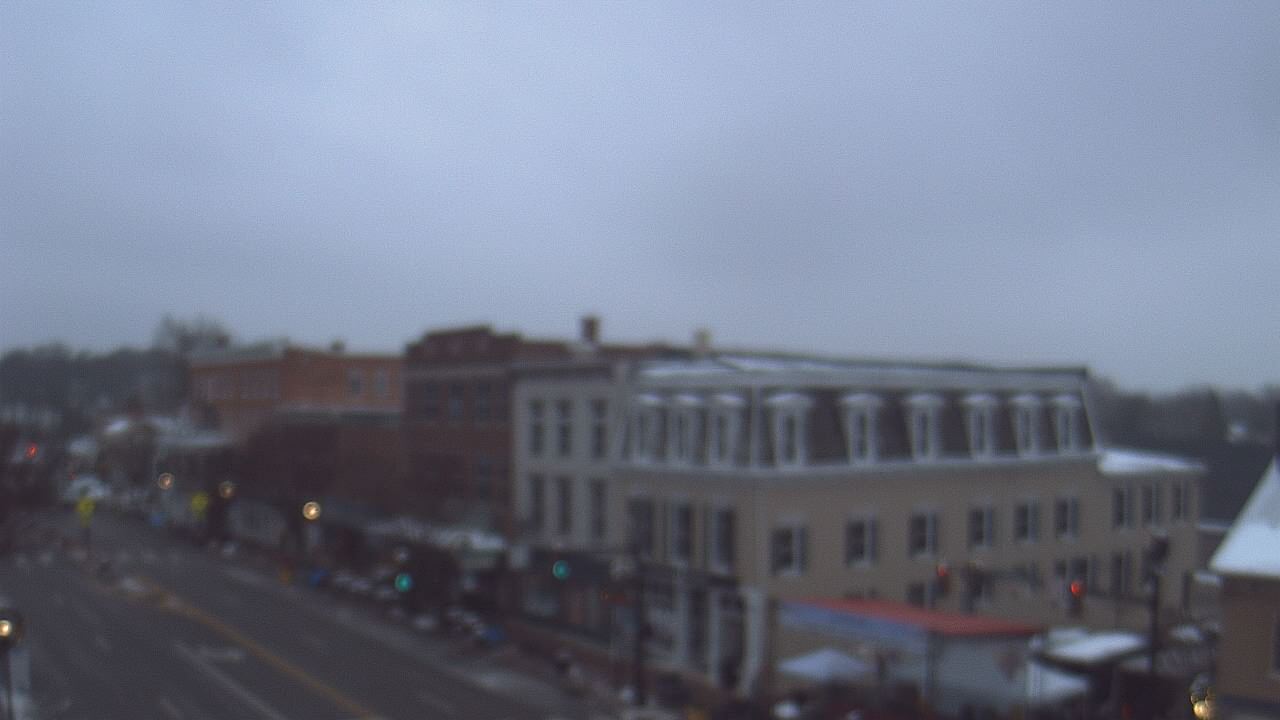 Thumbnail for current weather camera view from LCNB in Lebanon, Ohio