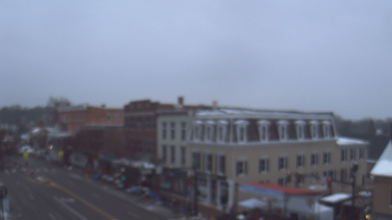 Thumbnail for current weather camera view from LCNB in Lebanon, Ohio