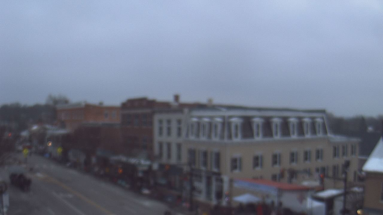 Thumbnail for current weather camera view from LCNB in Lebanon, Ohio