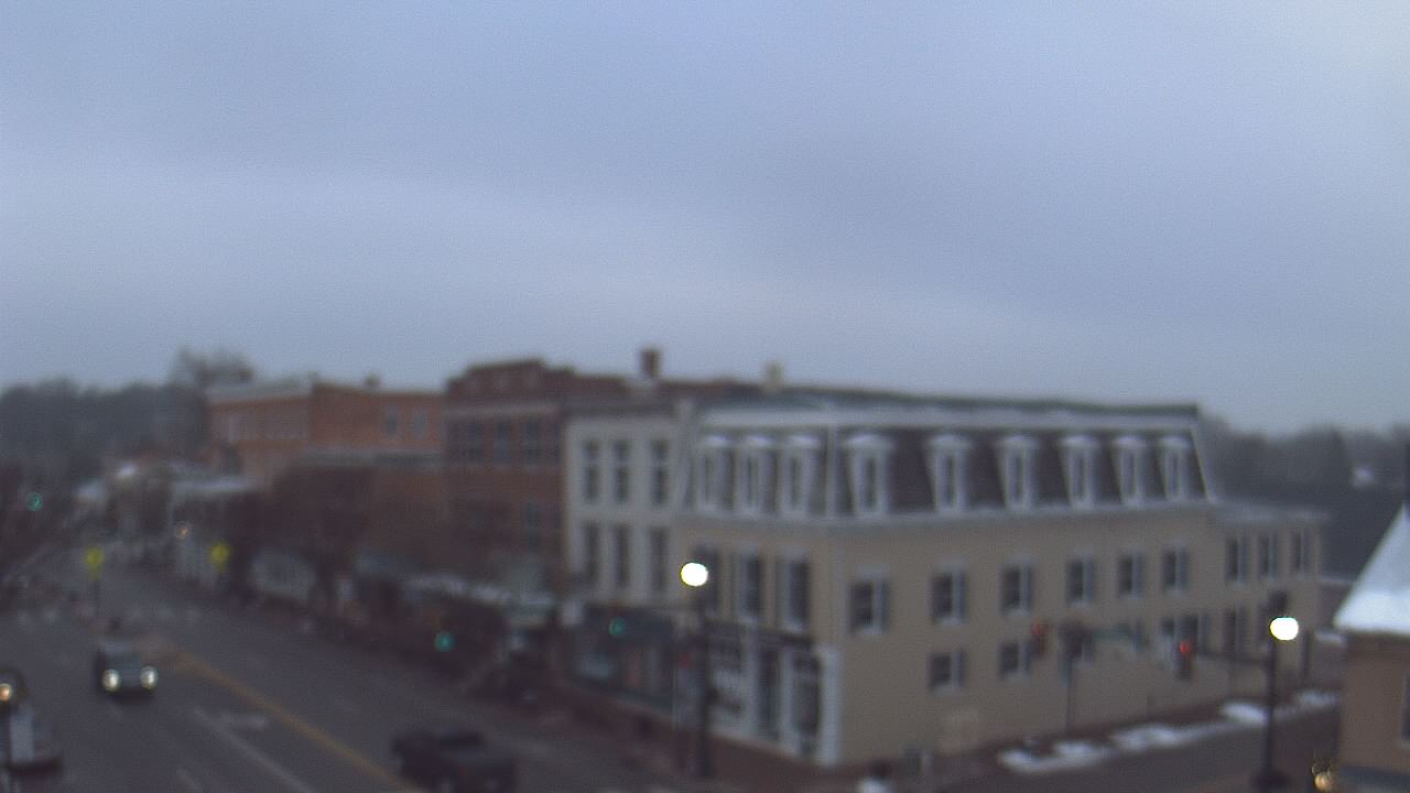 Thumbnail for current weather camera view from LCNB in Lebanon, Ohio