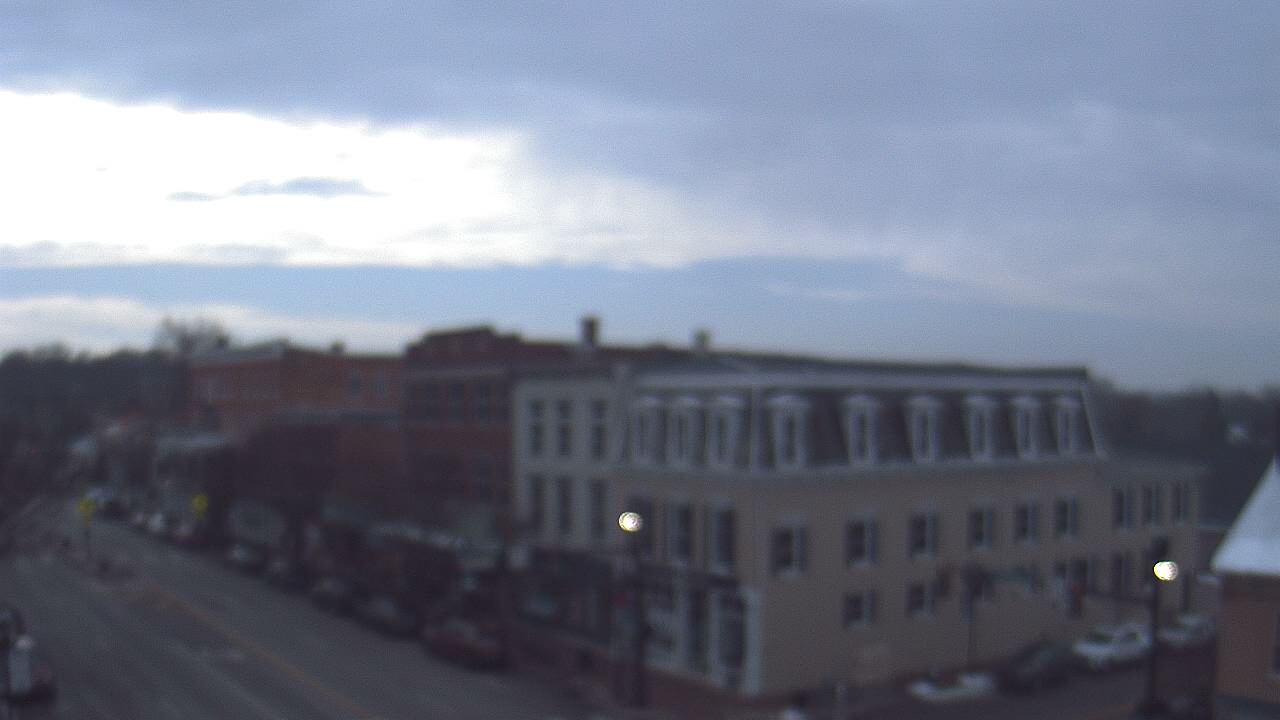 Thumbnail for current weather camera view from LCNB in Lebanon, Ohio