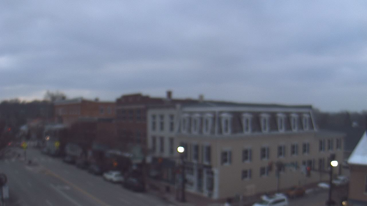 Thumbnail for current weather camera view from LCNB in Lebanon, Ohio