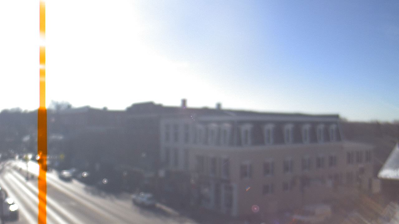 Thumbnail for current weather camera view from LCNB in Lebanon, Ohio