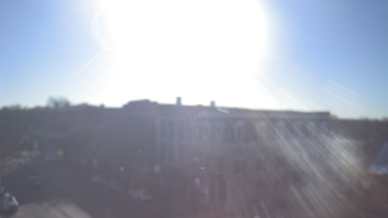 Thumbnail for current weather camera view from LCNB in Lebanon, Ohio