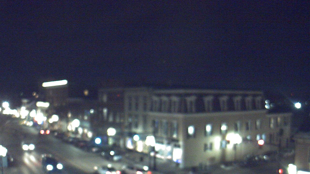 Thumbnail for current weather camera view from LCNB in Lebanon, Ohio