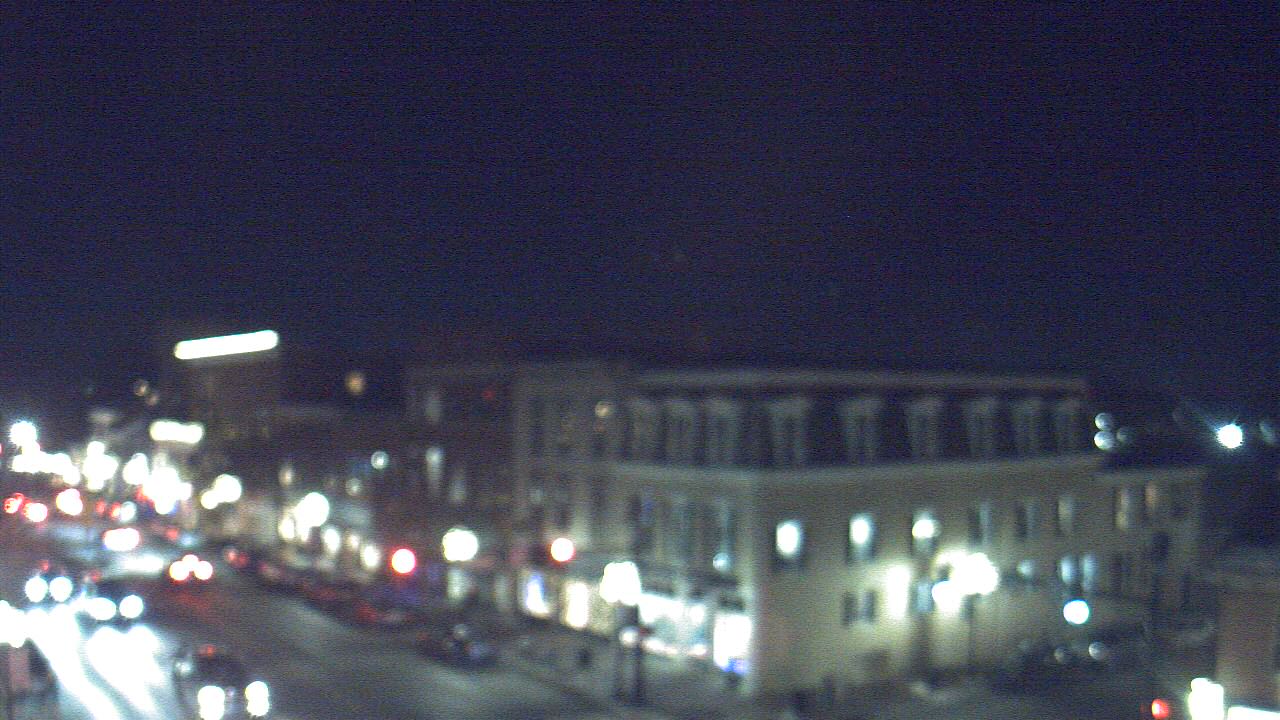 Thumbnail for current weather camera view from LCNB in Lebanon, Ohio