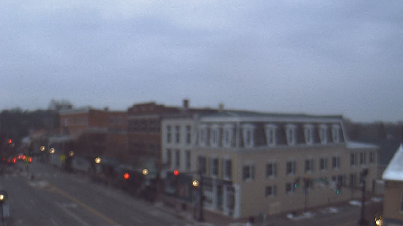 Thumbnail for current weather camera view from LCNB in Lebanon, Ohio