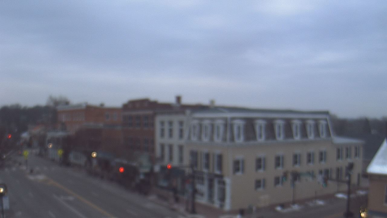 Thumbnail for current weather camera view from LCNB in Lebanon, Ohio